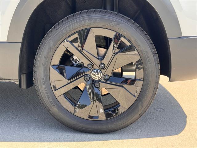 new 2025 Volkswagen Taos car, priced at $32,433