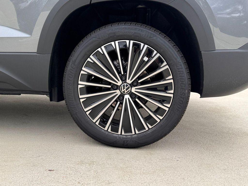 new 2025 Volkswagen Taos car, priced at $31,895