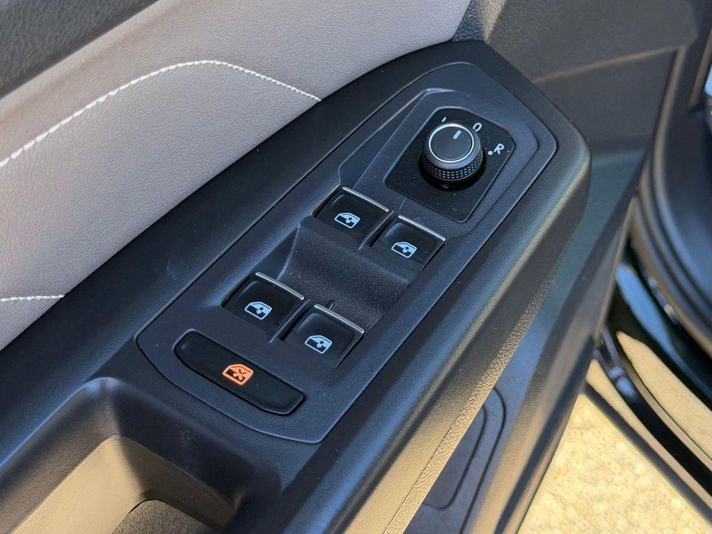 used 2022 Volkswagen Atlas car, priced at $27,995