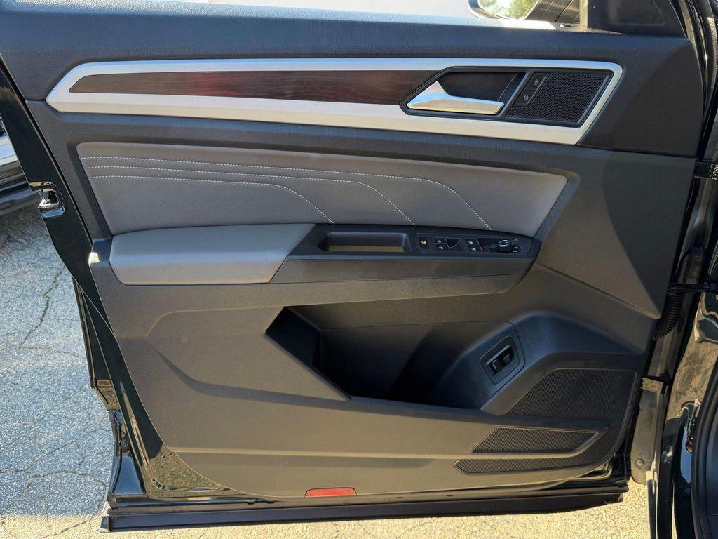 used 2022 Volkswagen Atlas car, priced at $27,995