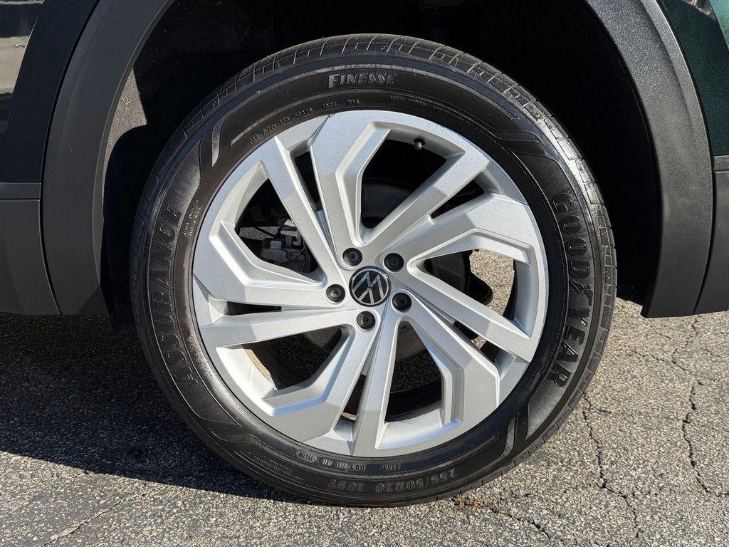 used 2022 Volkswagen Atlas car, priced at $27,995