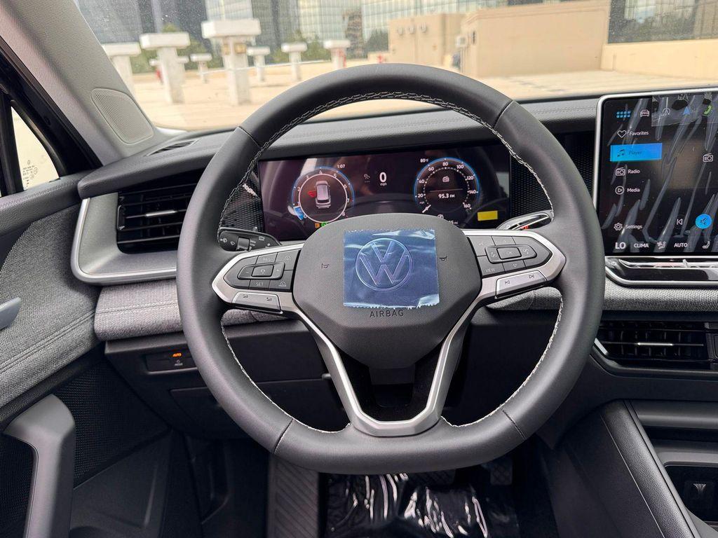 new 2025 Volkswagen Tiguan car, priced at $32,271