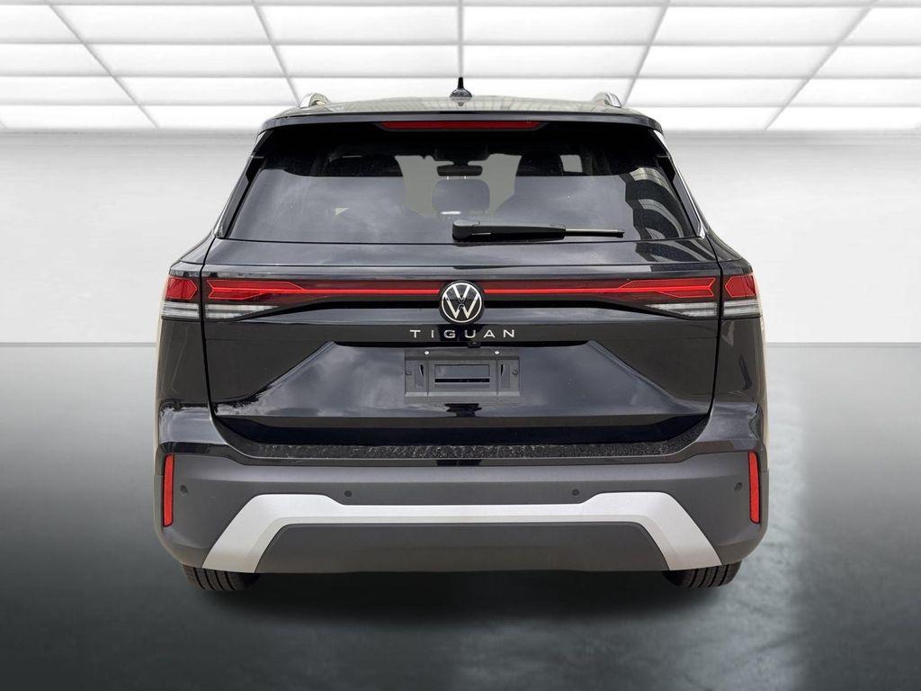 new 2025 Volkswagen Tiguan car, priced at $32,271