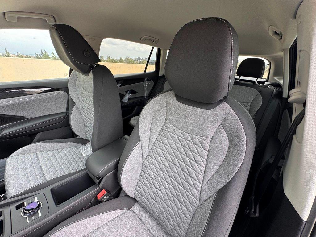 new 2025 Volkswagen Tiguan car, priced at $32,271