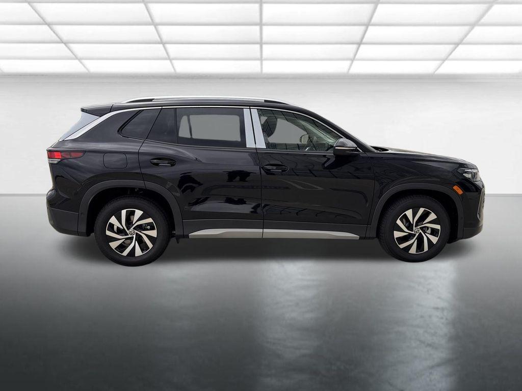 new 2025 Volkswagen Tiguan car, priced at $32,271