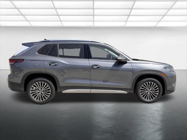 new 2025 Volkswagen Tiguan car, priced at $31,705