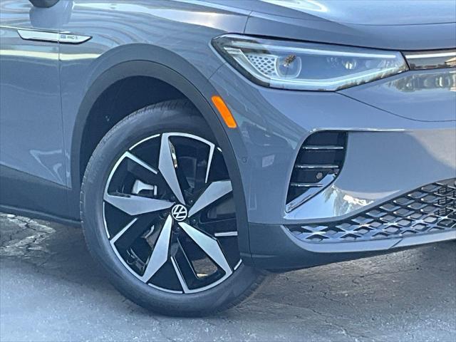 new 2025 Volkswagen ID.4 car, priced at $55,761