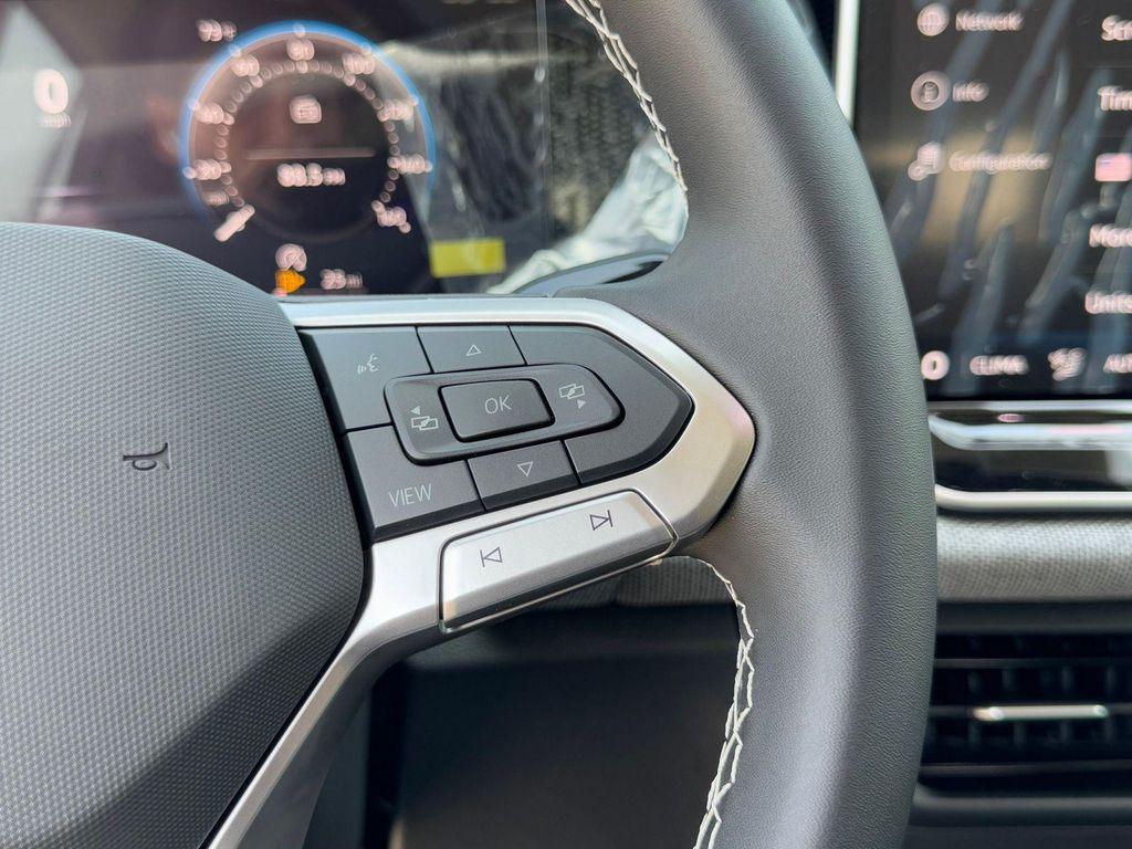 new 2025 Volkswagen Tiguan car, priced at $32,382