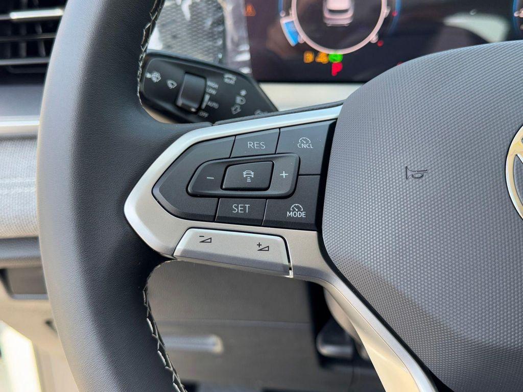 new 2025 Volkswagen Tiguan car, priced at $32,382