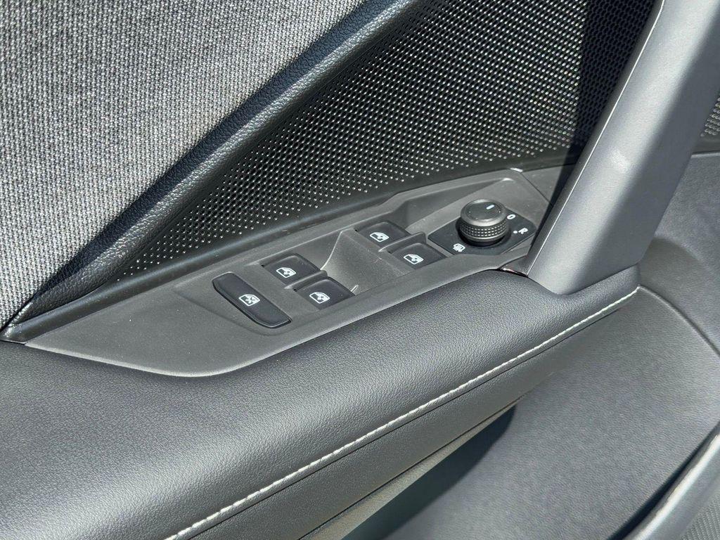 new 2025 Volkswagen Tiguan car, priced at $32,382