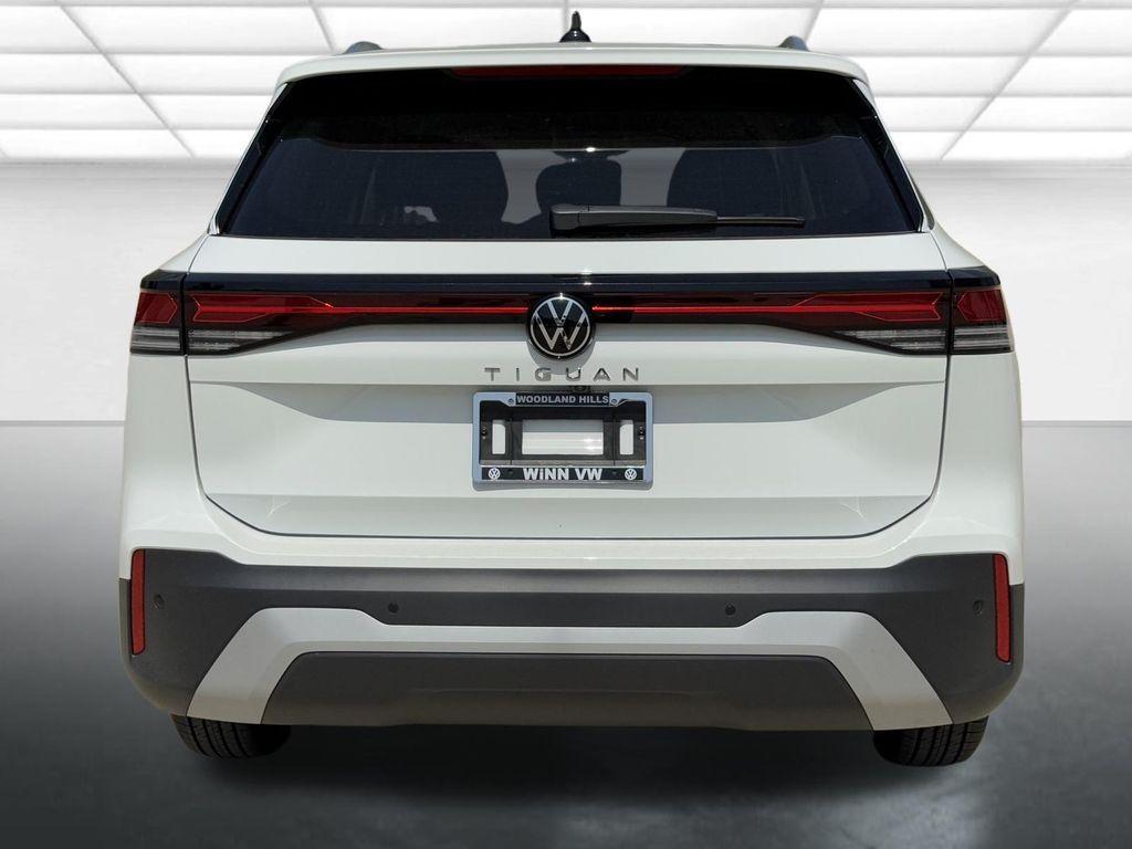 new 2025 Volkswagen Tiguan car, priced at $32,382