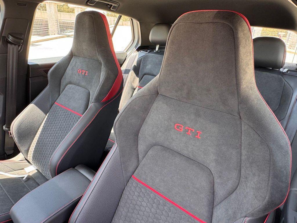 new 2025 Volkswagen Golf GTI car, priced at $39,265