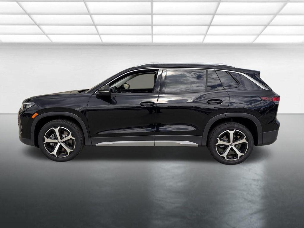 new 2025 Volkswagen Tiguan car, priced at $38,176
