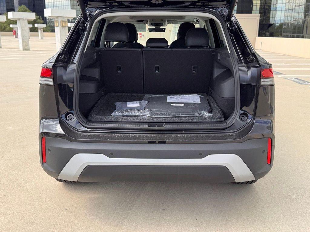new 2025 Volkswagen Tiguan car, priced at $38,176
