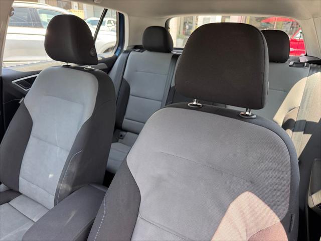 used 2016 Volkswagen e-Golf car, priced at $12,995
