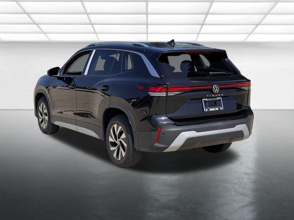 new 2025 Volkswagen Tiguan car, priced at $32,371