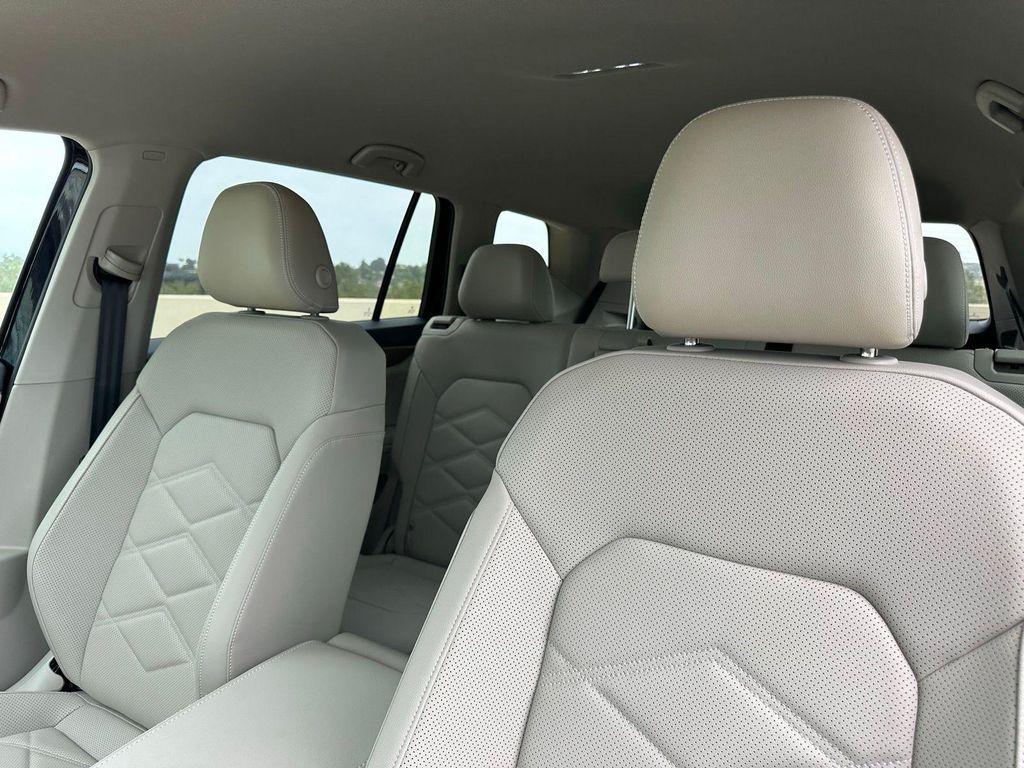 new 2025 Volkswagen Atlas car, priced at $40,446