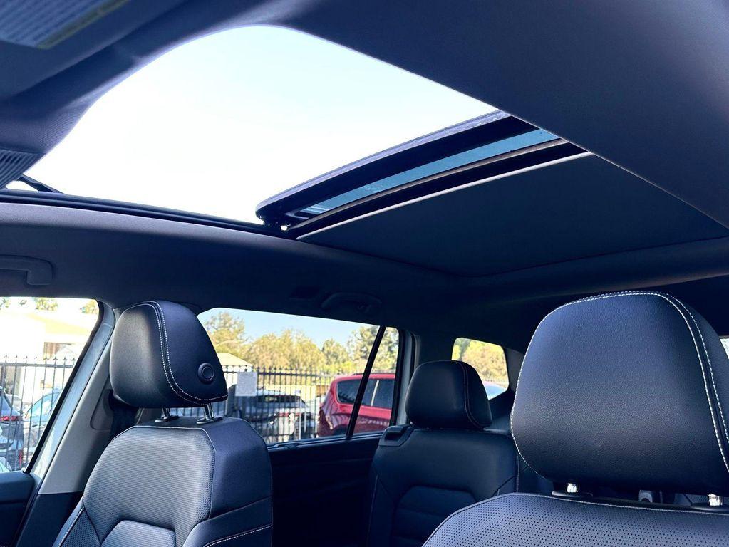 new 2025 Volkswagen Atlas car, priced at $52,404