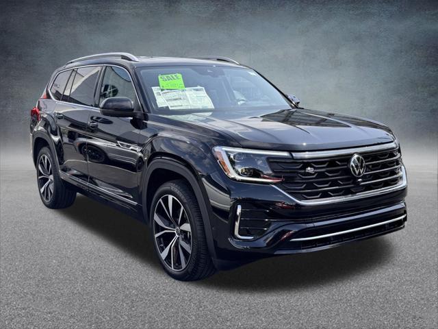 new 2025 Volkswagen Atlas car, priced at $55,571