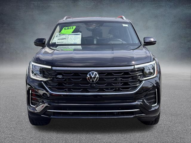new 2025 Volkswagen Atlas car, priced at $55,571