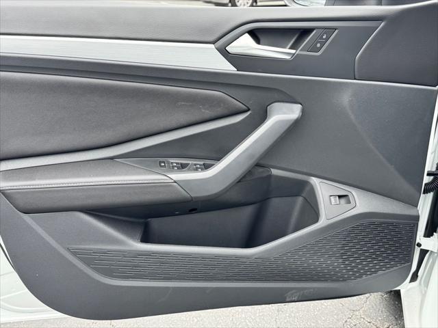 new 2025 Volkswagen Jetta car, priced at $24,125