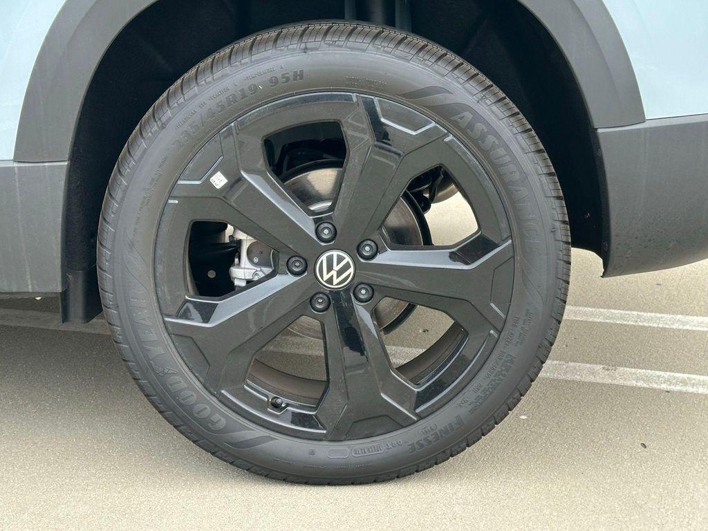 new 2025 Volkswagen Taos car, priced at $38,132