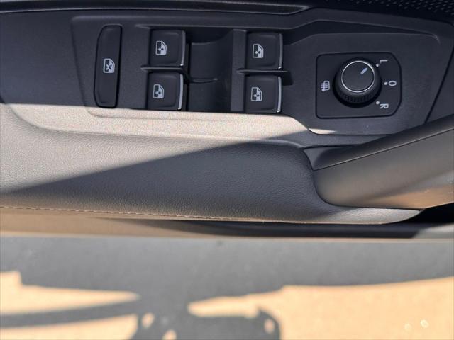 new 2025 Volkswagen Tiguan car, priced at $34,205