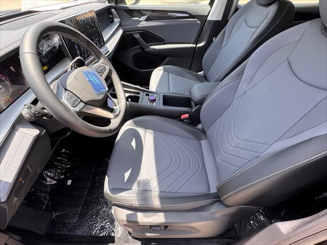 new 2025 Volkswagen Tiguan car, priced at $34,205