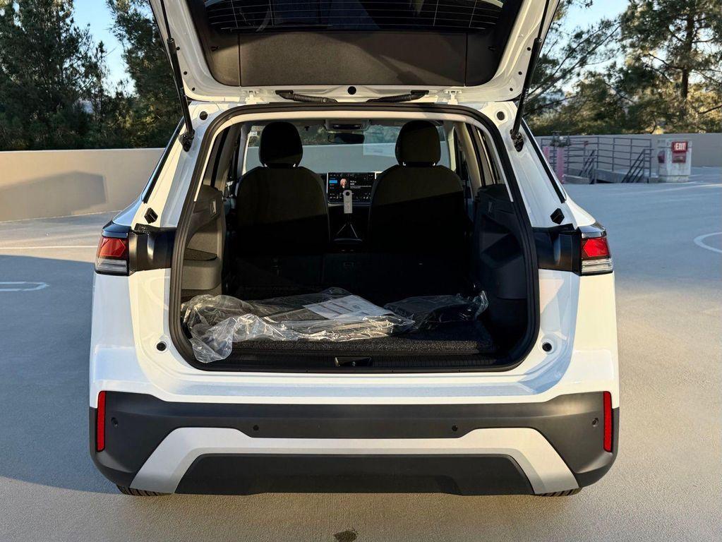 new 2026 Volkswagen Tiguan car, priced at $32,881