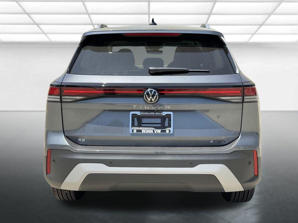 new 2025 Volkswagen Tiguan car, priced at $37,121