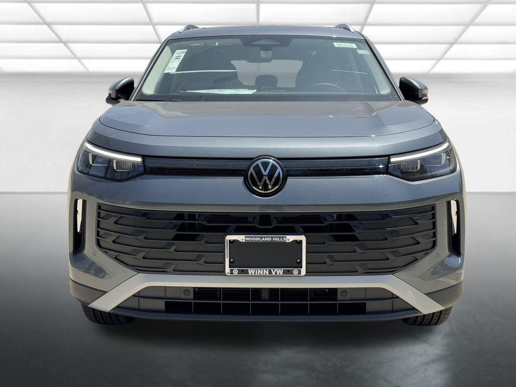 new 2025 Volkswagen Tiguan car, priced at $37,121