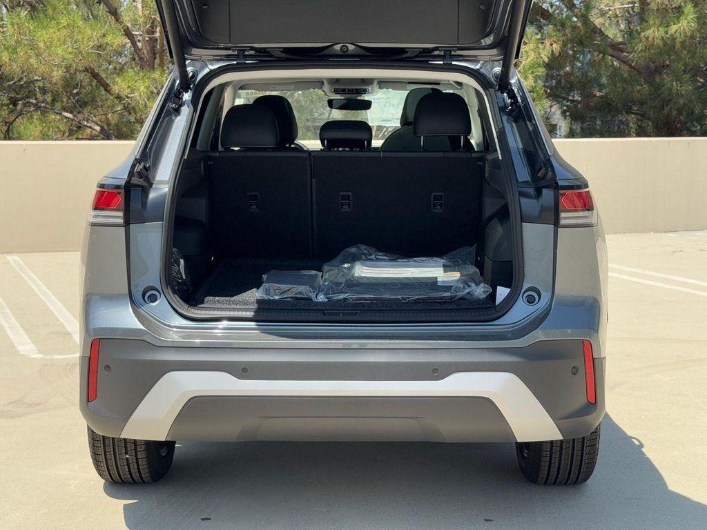 new 2025 Volkswagen Tiguan car, priced at $37,121