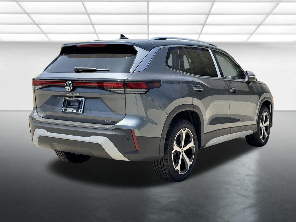 new 2025 Volkswagen Tiguan car, priced at $37,121