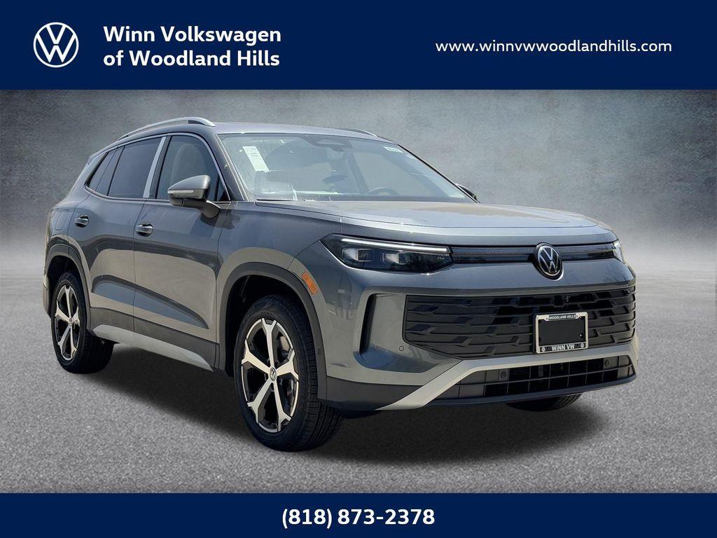 new 2025 Volkswagen Tiguan car, priced at $37,121