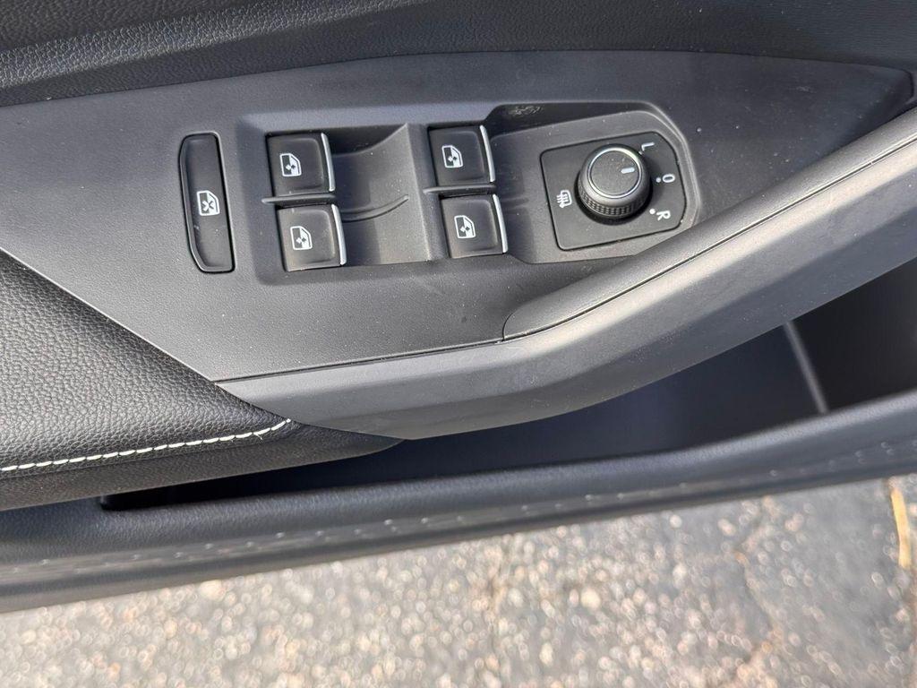 new 2025 Volkswagen Jetta car, priced at $25,511
