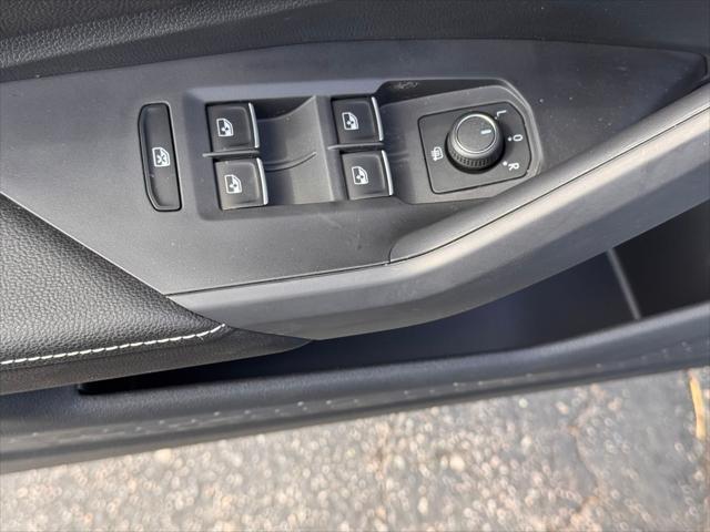 new 2025 Volkswagen Jetta car, priced at $25,511