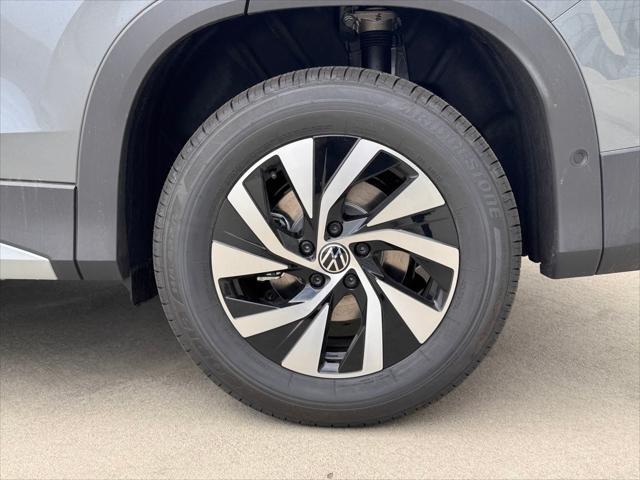 new 2025 Volkswagen Tiguan car, priced at $31,325