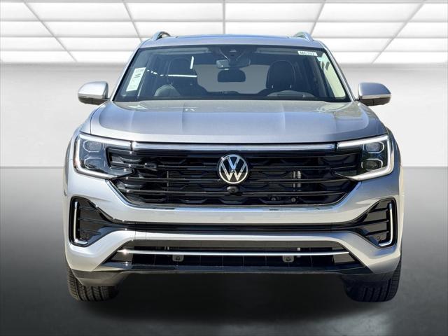 new 2025 Volkswagen Atlas car, priced at $56,208