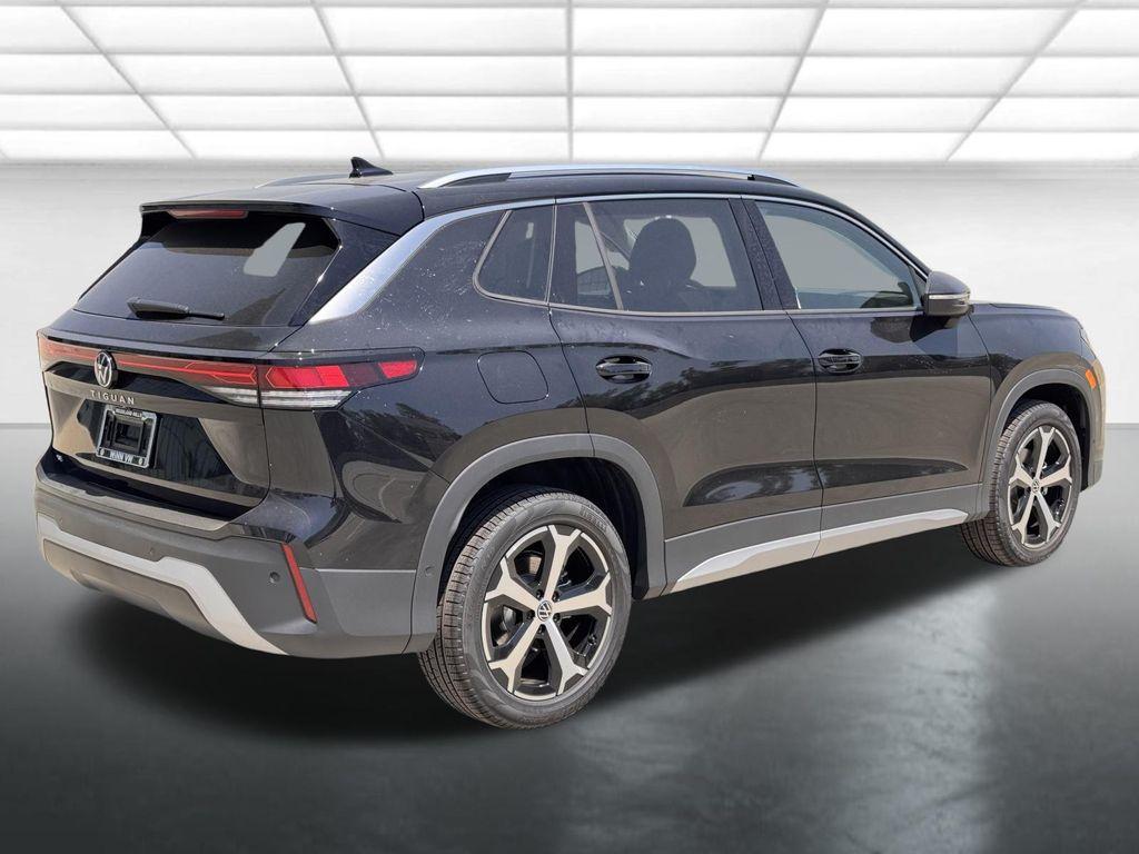 new 2025 Volkswagen Tiguan car, priced at $34,716