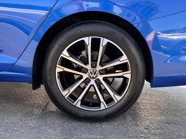used 2024 Volkswagen Jetta car, priced at $20,995