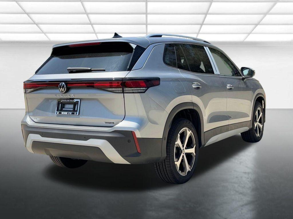 new 2025 Volkswagen Tiguan car, priced at $38,176