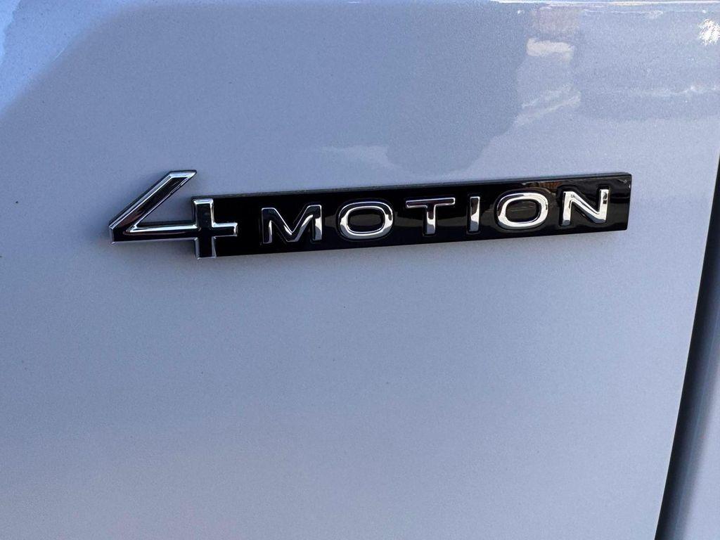 new 2025 Volkswagen Atlas car, priced at $51,479