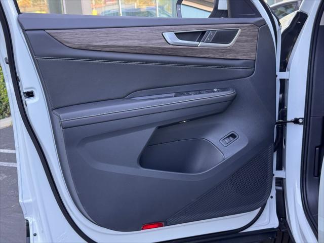 new 2025 Volkswagen Atlas car, priced at $51,479