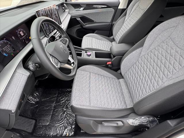 new 2025 Volkswagen Tiguan car, priced at $31,405