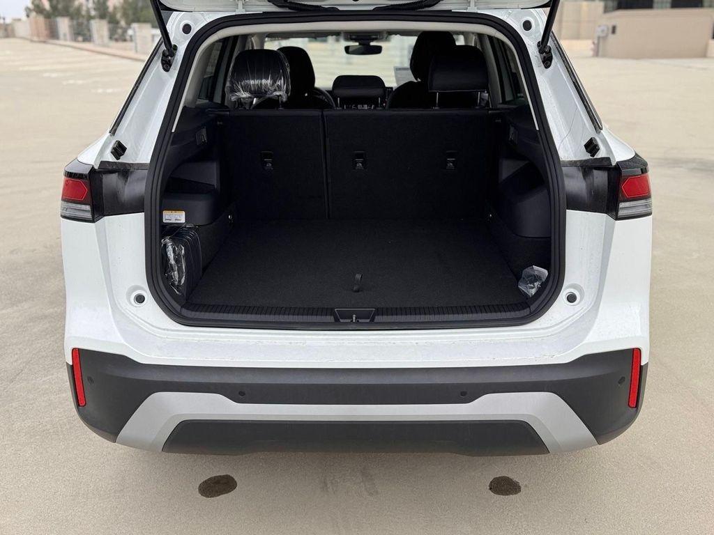 new 2025 Volkswagen Tiguan car, priced at $31,405