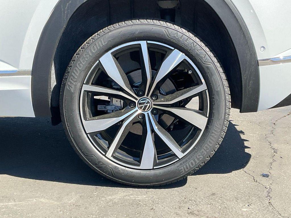 new 2025 Volkswagen Atlas Cross Sport car, priced at $55,031