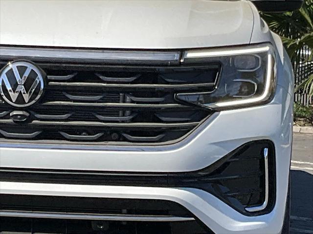 new 2025 Volkswagen Atlas Cross Sport car, priced at $55,031