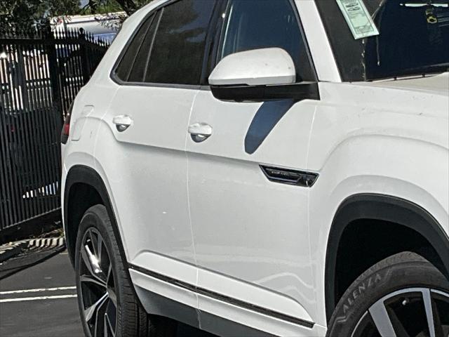 new 2025 Volkswagen Atlas Cross Sport car, priced at $55,031