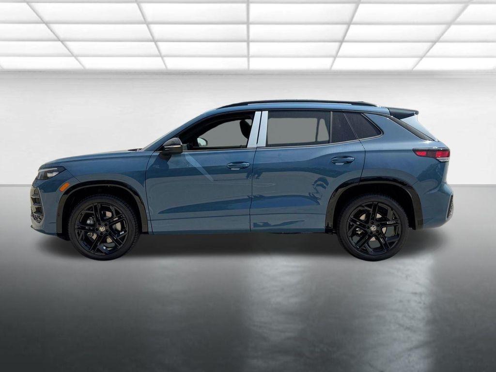 new 2025 Volkswagen Tiguan car, priced at $40,867