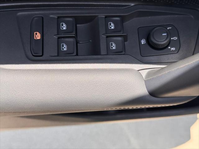 new 2025 Volkswagen Tiguan car, priced at $31,325